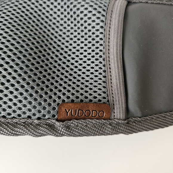 Yudodo Small Pet Sling Carrier Lightweight Gary and Pink - Picture 4 of 6